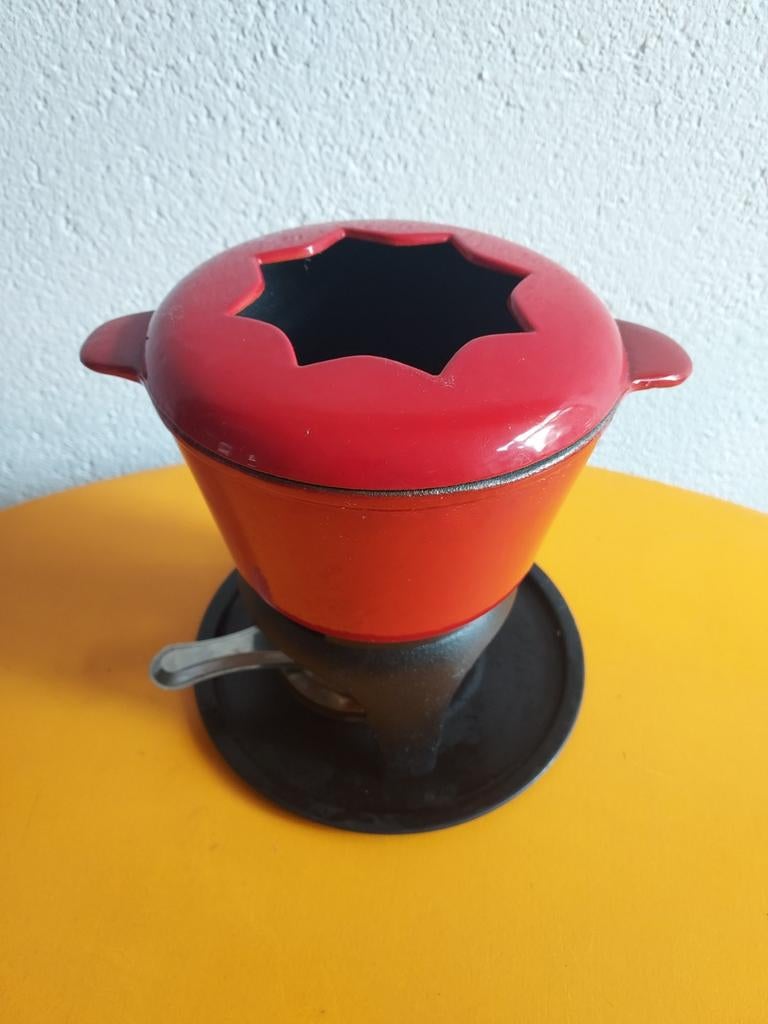 Vintage rode geëmailleerde gietijzeren fonduepan, Ophalen of Verzenden, Gebruikt, Gietijzer, Overige typen