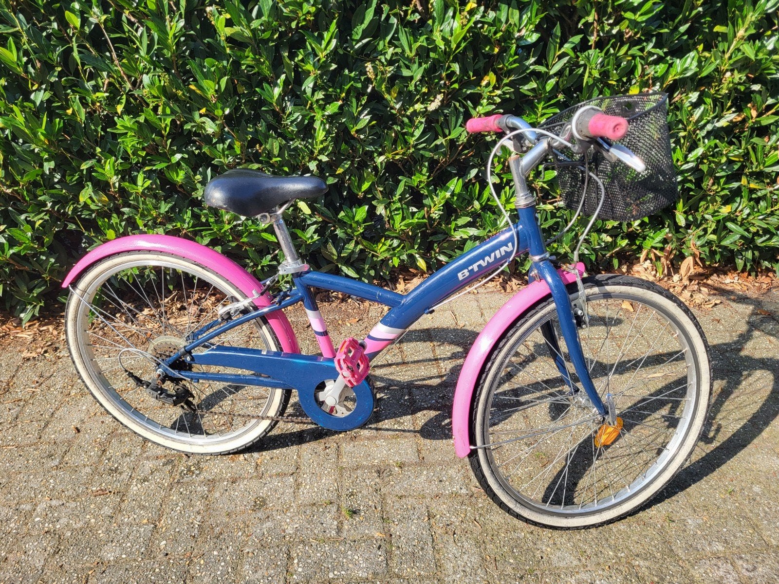 meisjes fiets 6-8 jaar, Fietsen en Brommers, Ophalen, Gebruikt, Btwin, Handrem