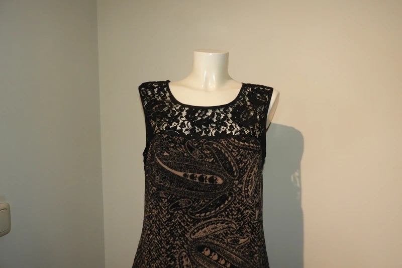 Marccain jurk wol in paisley print bovenkant zwarte kant N5, Kleding | Dames, Maat 42/44 (L), Zo goed als nieuw, Knielengte, Marccain