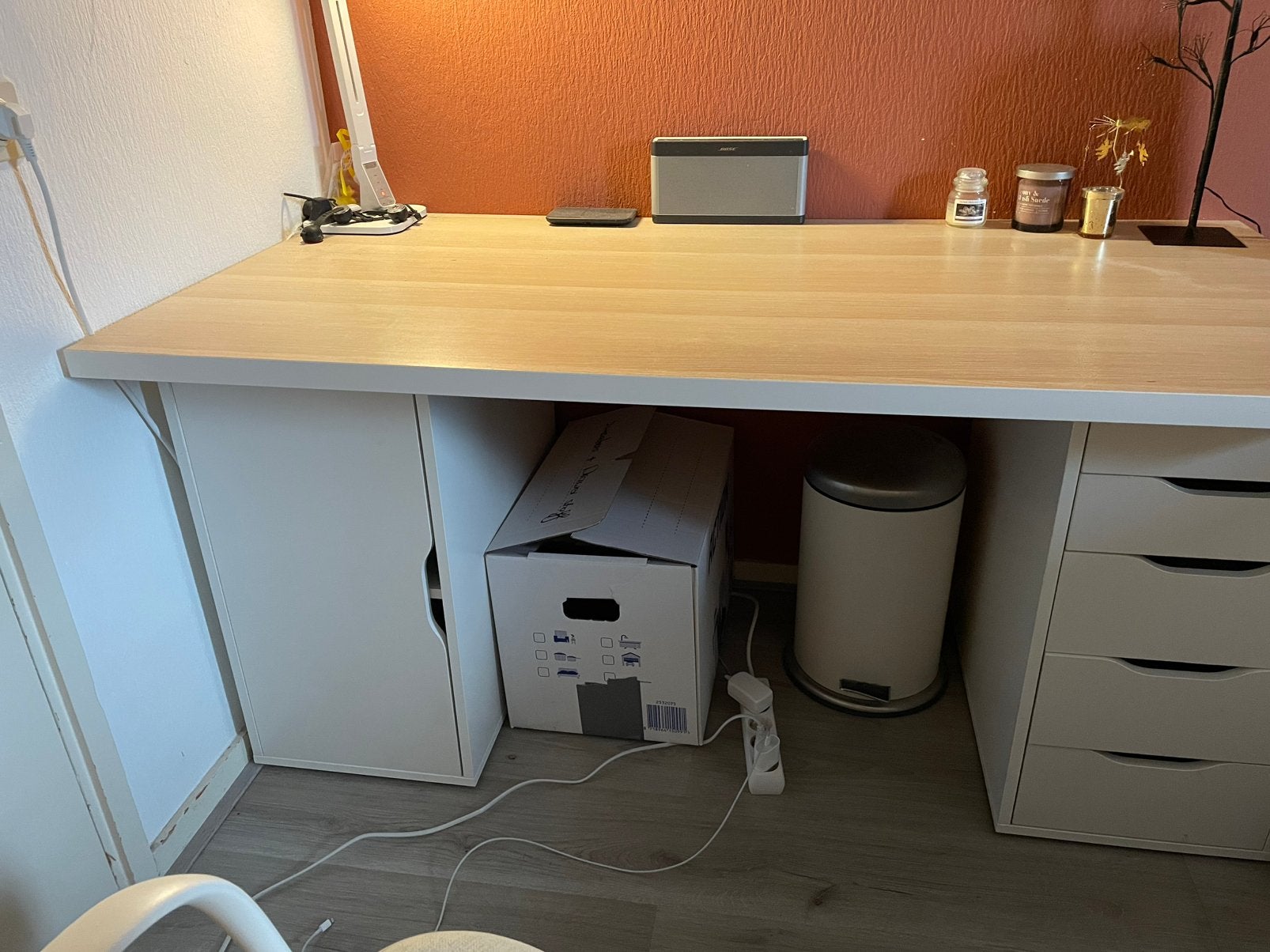 Volledige IKEA bureau, Ophalen, Demontabel, Zo goed als nieuw, IKEA