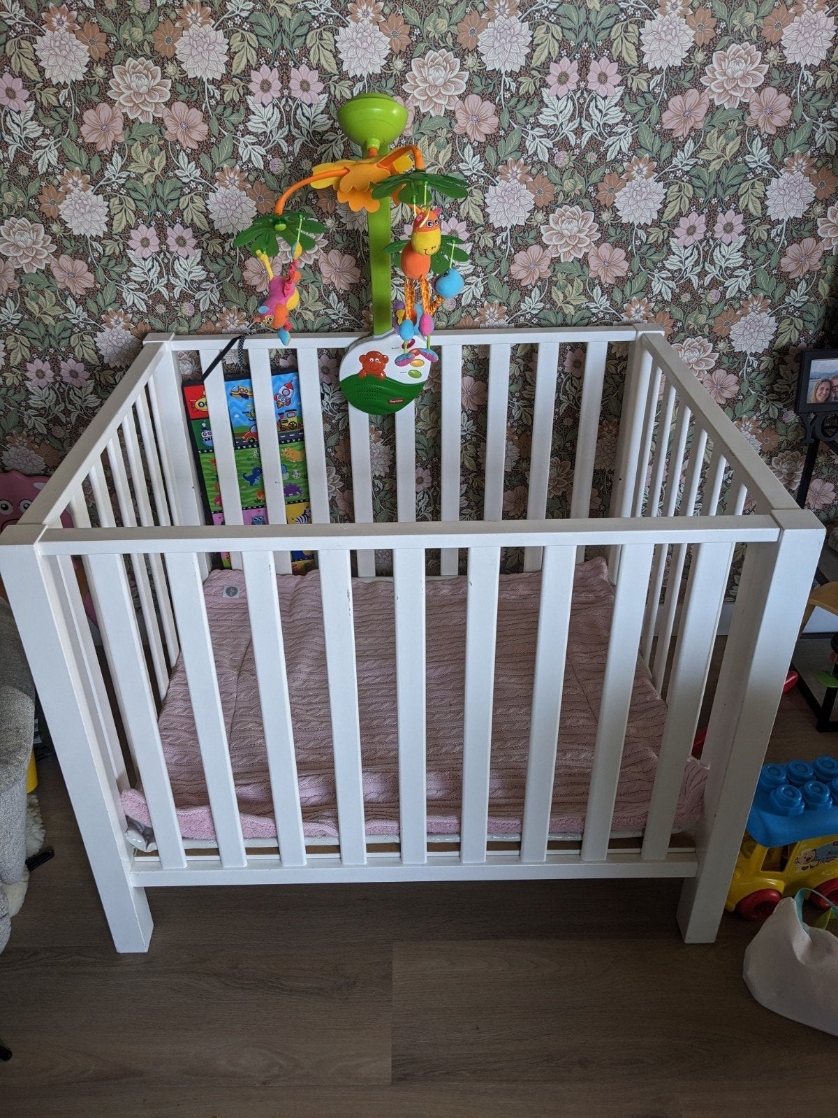 Kinderbox met tiny Love Mobiel - Tropisch Thema, Ophalen, Gebruikt, Rond