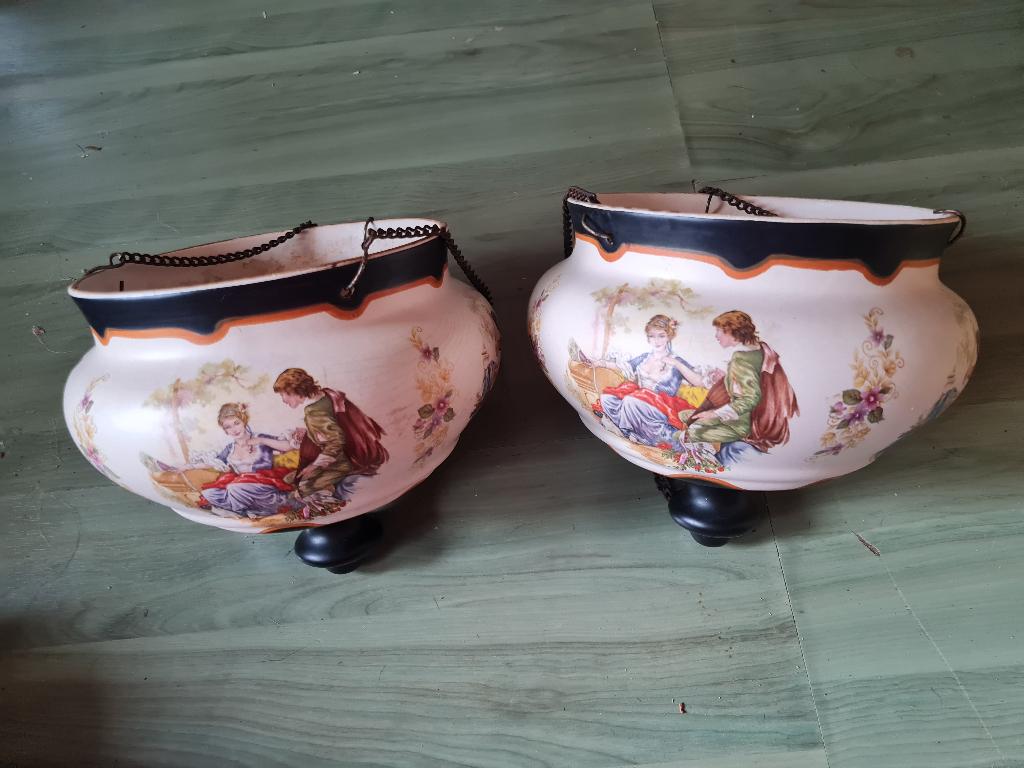 2 vintage/antieke plateel hangpotten–Romantisch decor, Ophalen of Verzenden