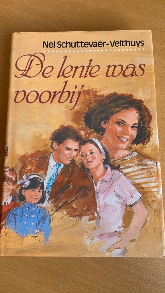 De lente was voorbij - Nel Schuttevaêr-Velthuys, Boeken, Ophalen of Verzenden