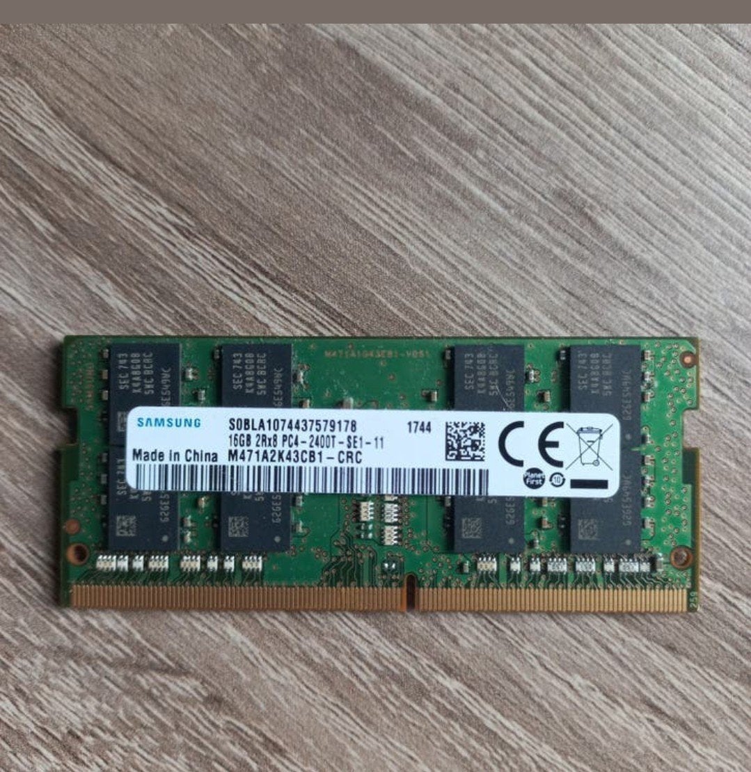 Samsung 16GB DDR4 2400MHz sodimm laptop geheugen, Computers en Software, RAM geheugen, DDR4, Ophalen of Verzenden, Zo goed als nieuw