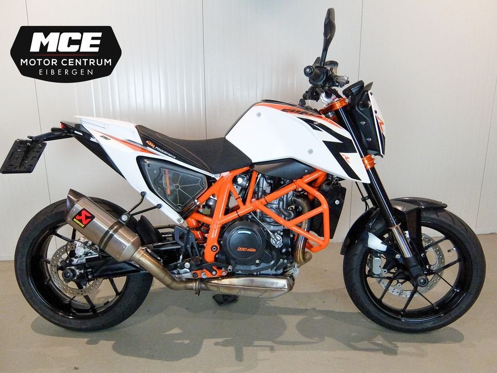 KTM 690 DUKE R ABS (bj 2013), Motoren, KTM, Bedrijf, Onbekend, Onbekend