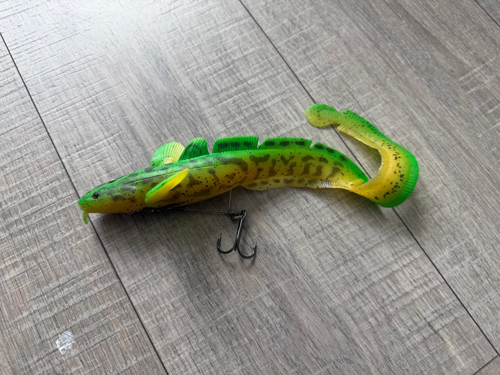 Realistische kunstaas paling - Groen/Geel, Ophalen of Verzenden, Zo goed als nieuw, Kunstaas