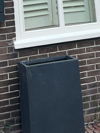 Twee keer plantenbakken/ bloempotten kwantum