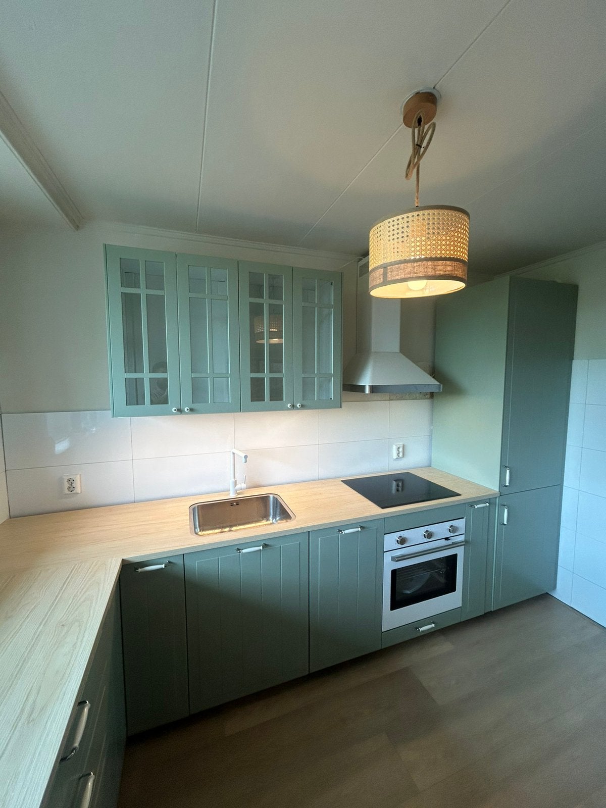 Keukenmonteur IKEA / Duitse keukens / alle soort keukens, Diensten en Vakmensen, Klussers en Klusbedrijven