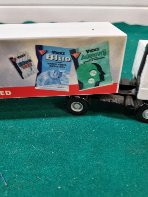 -	Modelvrachtwagen lion vicks, Verzamelen, Ophalen of Verzenden, 'T Olde Gre-j, Info@toldegrej.nl, Endepoelstraat 20f Didam