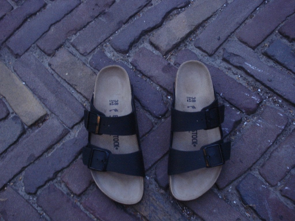 BIRKENSTOCK ARIZONA ZWART 38 NU GRATIS VERZENDING PER POST, Slippers, Verzenden, Zwart, Nieuw