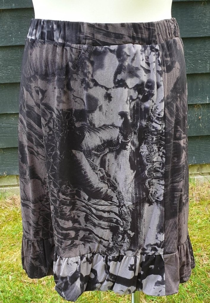 Transfer mooie grijs zwarte rok stretch 44 L XL, Kleding | Dames, Rokken, Verzenden, Zwart, Maat 42/44 (L), Zo goed als nieuw