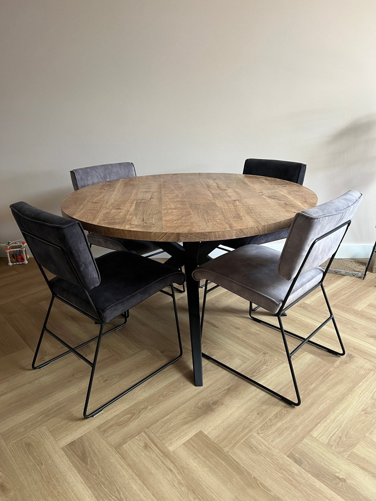 Eettafel met 4 stoelen, Ophalen, Gebruikt, Rond, Vier personen