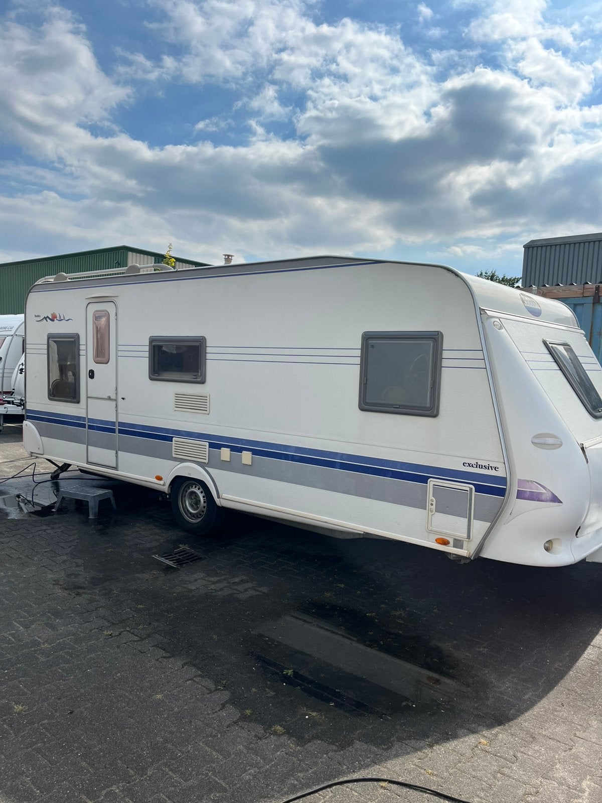 Hobby 560KMFE! Met Isabella voortent!Stapelbed Mover! Bovag, Caravans en Kamperen, Caravans, Luifel, Rondzit, Hobby, Bedrijf