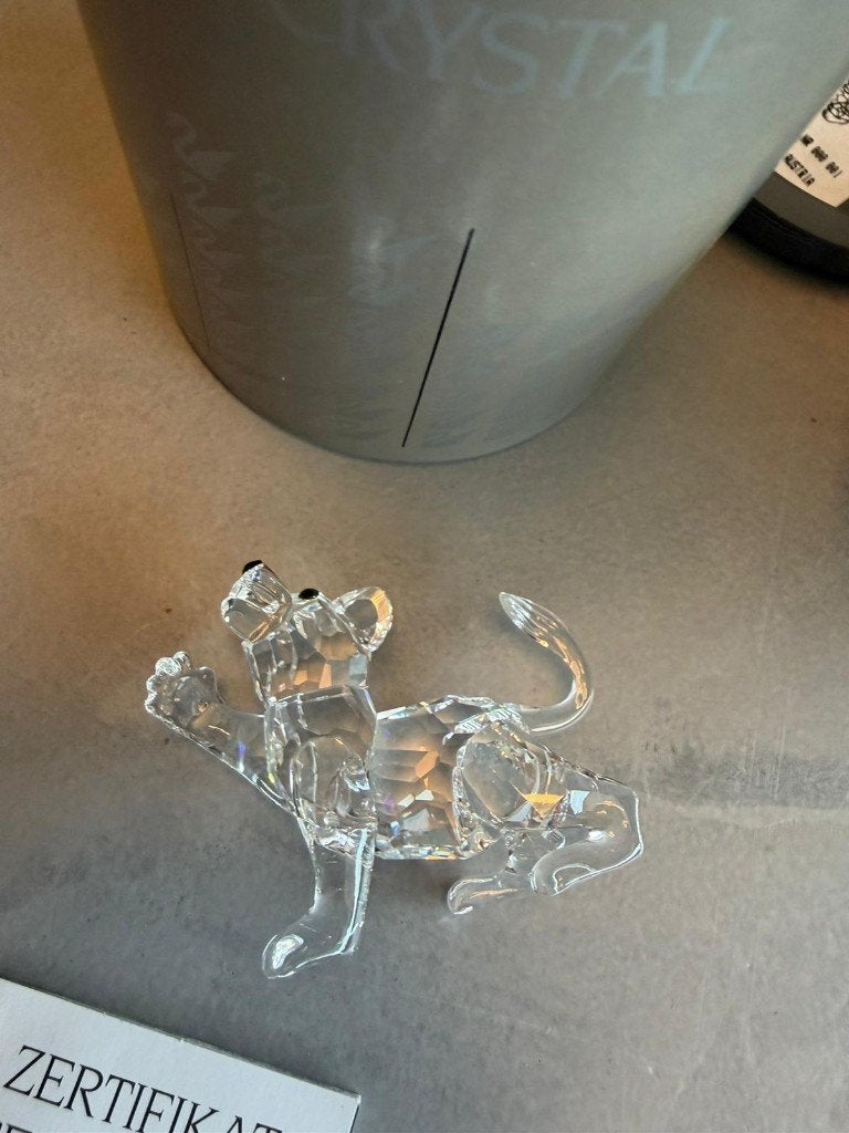 Swarovski Leeuwenwelp 210460 | Compleet met doos |, Ophalen of Verzenden, Zo goed als nieuw, Figuurtje