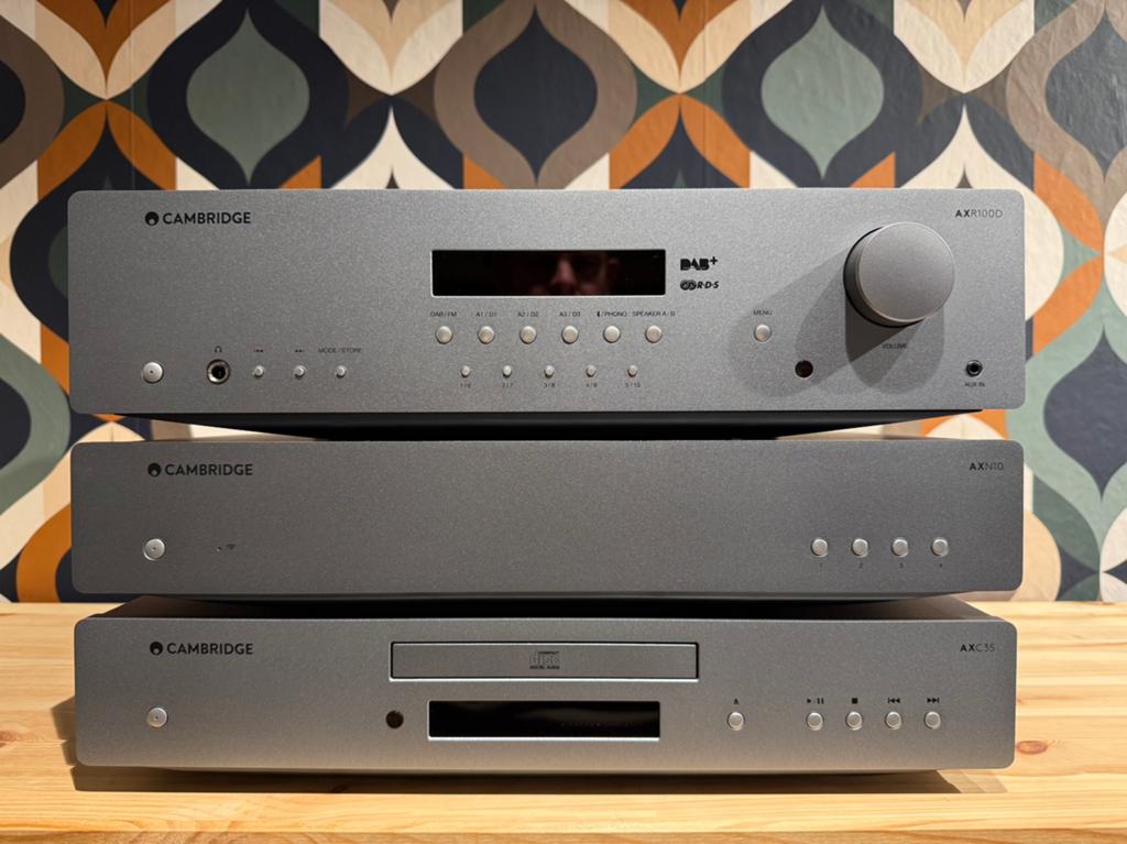 Cambridge AXR100D, AXN10, AXC35, 6 maanden oud!, Contact@vibtageaudiobreda.nl, Zo goed als nieuw, Ophalen, Cambridge