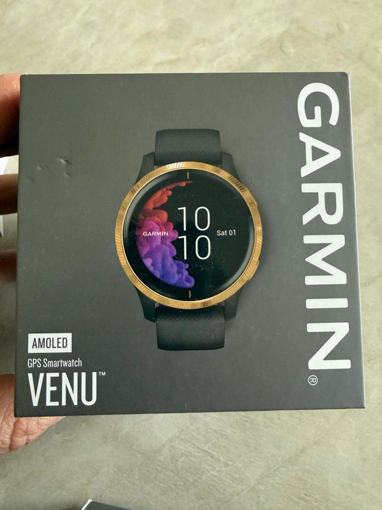 Garmin Venu AMOLED GPS Smartwatch, Gebruikt, Zwart, Ophalen of Verzenden, Waterdicht