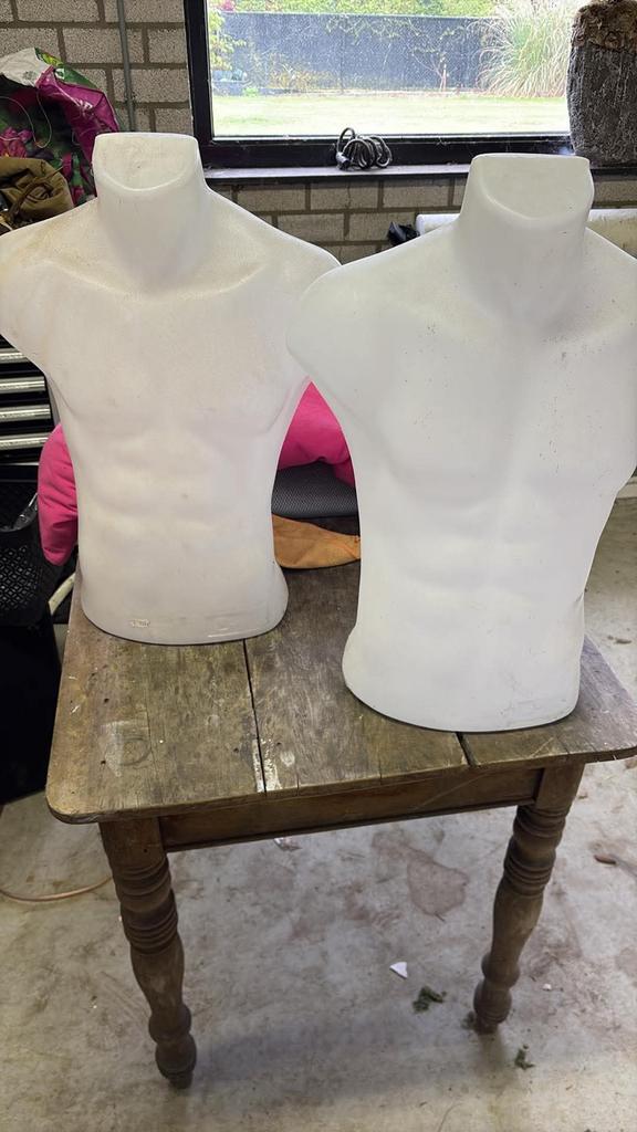2x Witte Mannequin Torso - Perfect voor Kledingpresentatie, Kleding | Heren, Ophalen of Verzenden, Gedragen