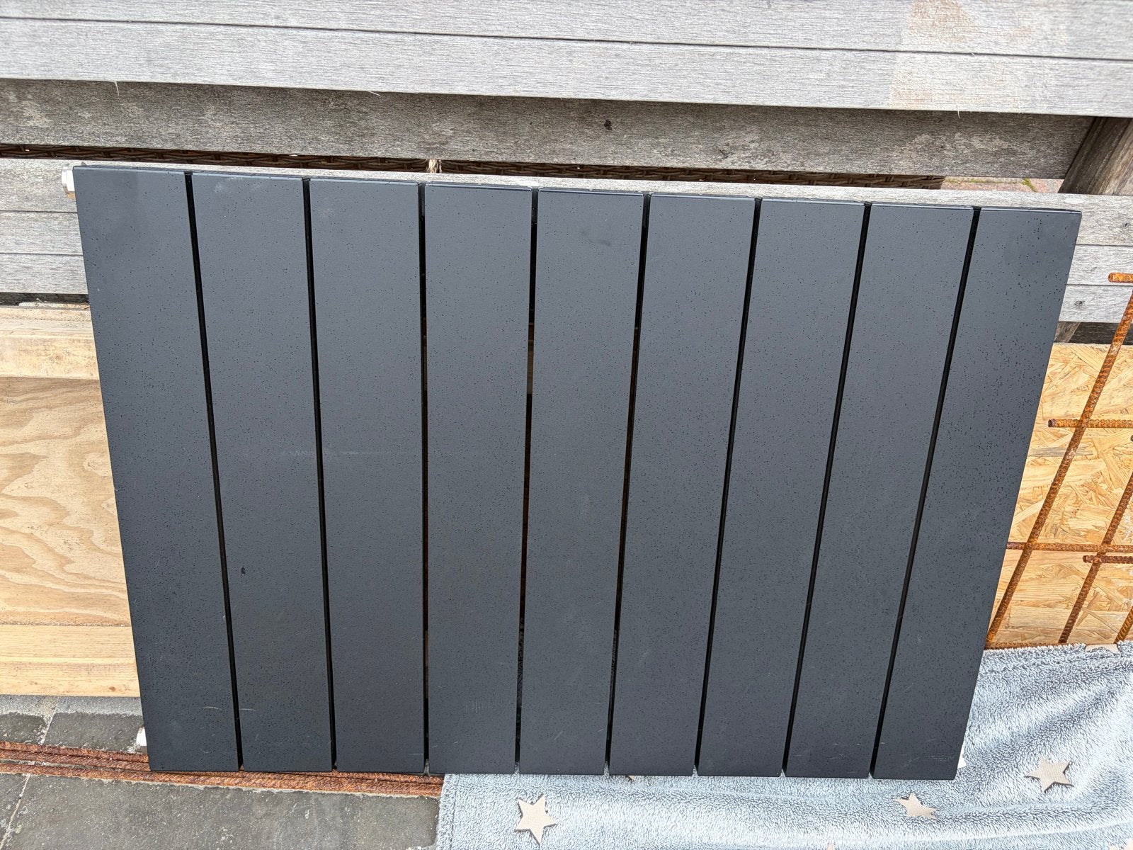 Design radiator 85x60 cm - Antraciet, Ophalen, Gebruikt, Radiator, Minder dan 60 cm