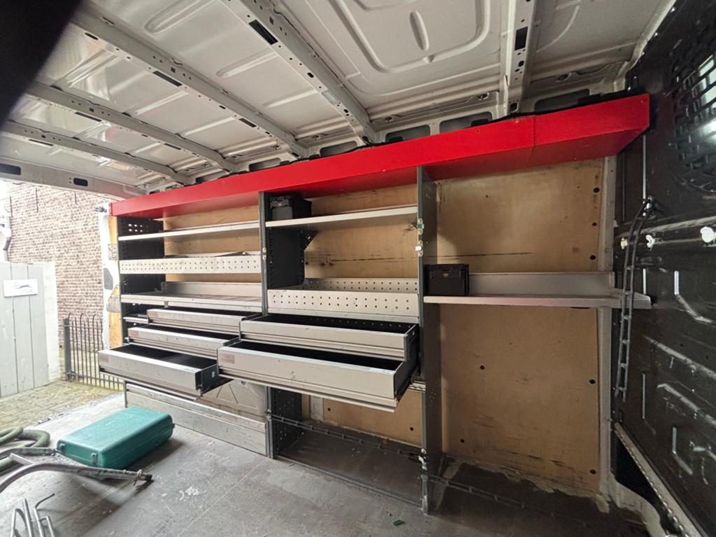 businrichting wurth - Complete bedrijfswageninrichting, Ophalen