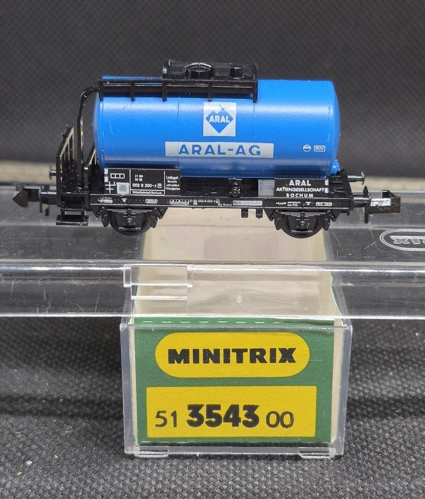 Minitrix 3543 - 2-assige ketelwagen 'ARAL' (15201), Hobby en Vrije tijd, Gebruikt, Gelijkstroom, Trix, Wagon