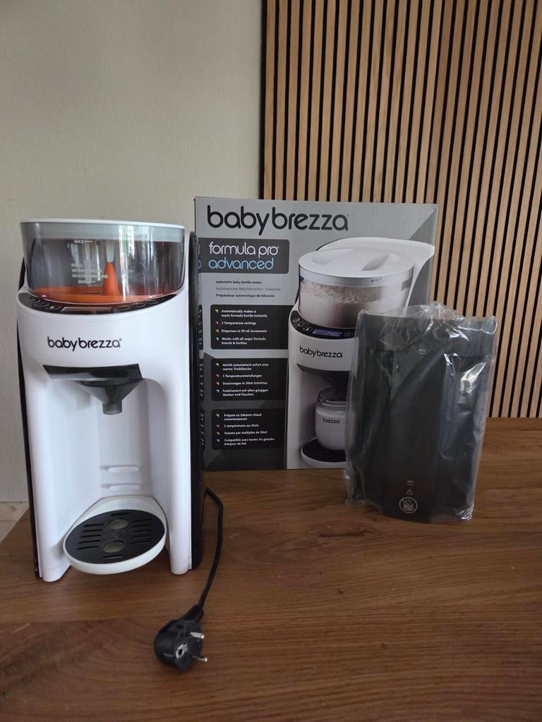 Baby Brezza formula pro advanced incl extra waterreservoir, Ophalen, Gebruikt, Flessen- of potjesverwarmer
