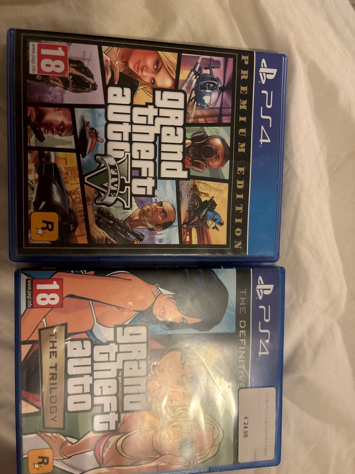Grand Theft Auto V Premium & The Trilogy PS4, Online, Vanaf 18 jaar, Zo goed als nieuw, 3 spelers of meer