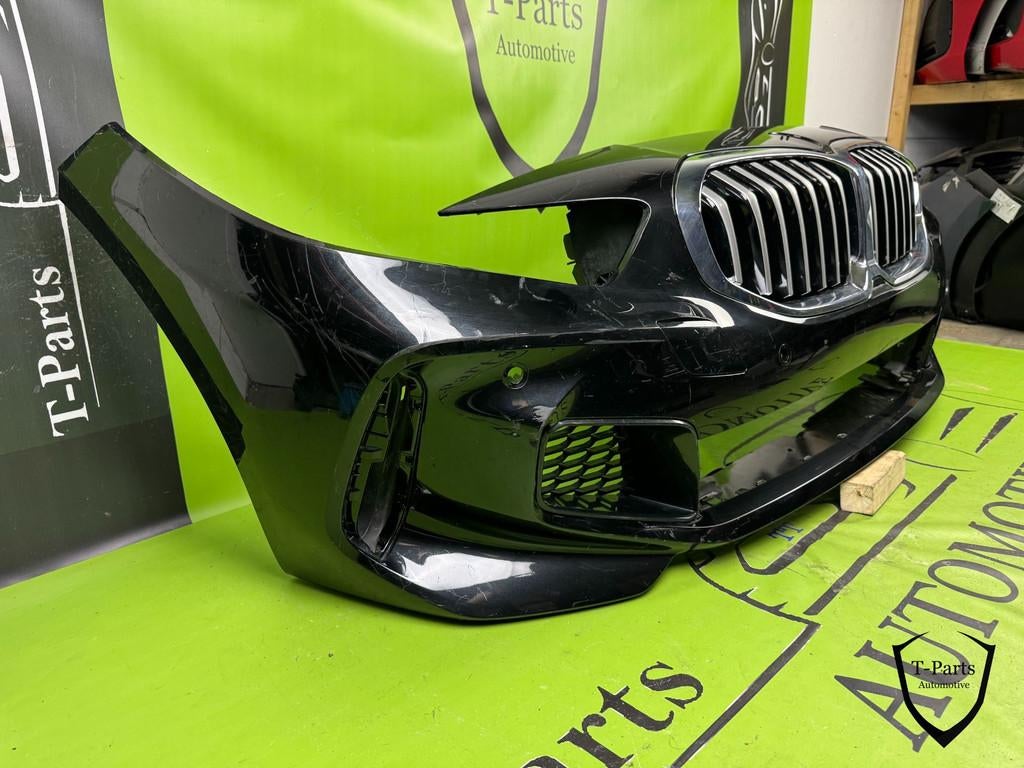 bmw 1 serie f40 M pakket voorbumper bumper grille rooster, Petuelring 130
80788  Munich, DE, Gebruikt, Info@bmw.de, Ophalen of Verzenden