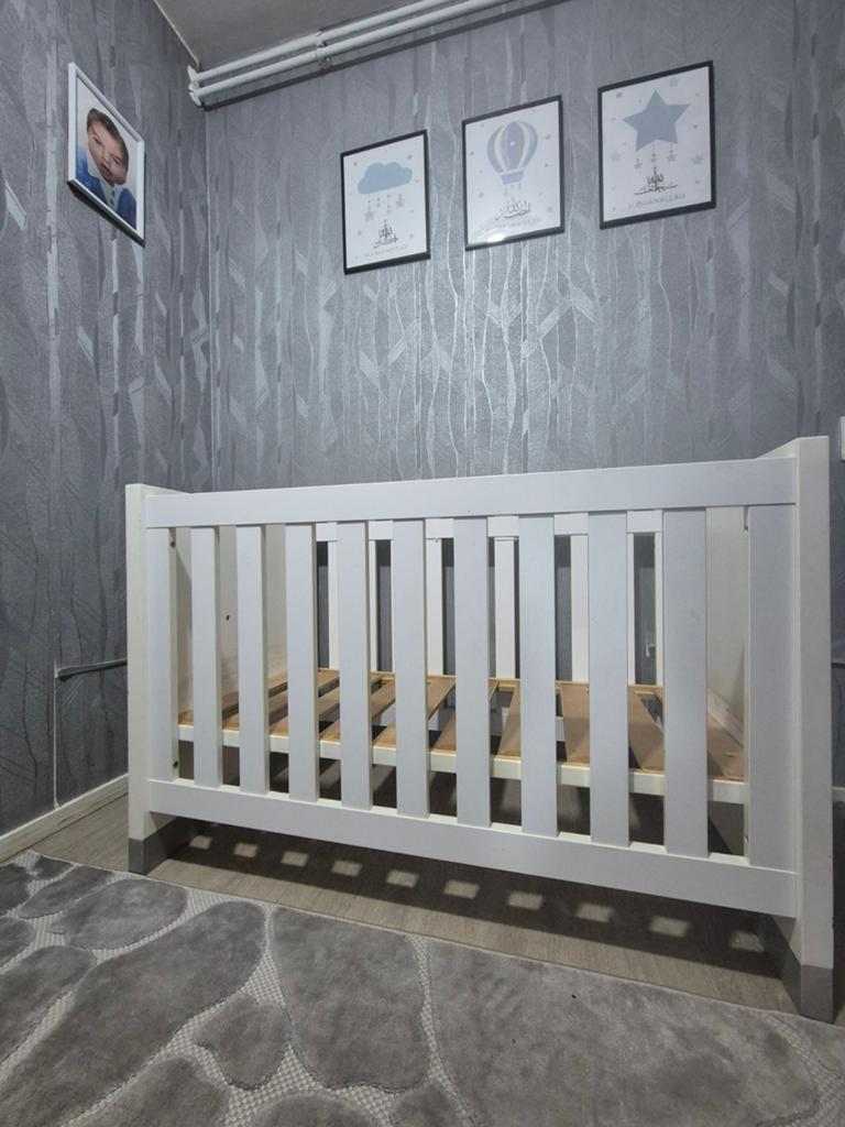 Wit ledikant met commode, Ophalen, Gebruikt, Ledikant