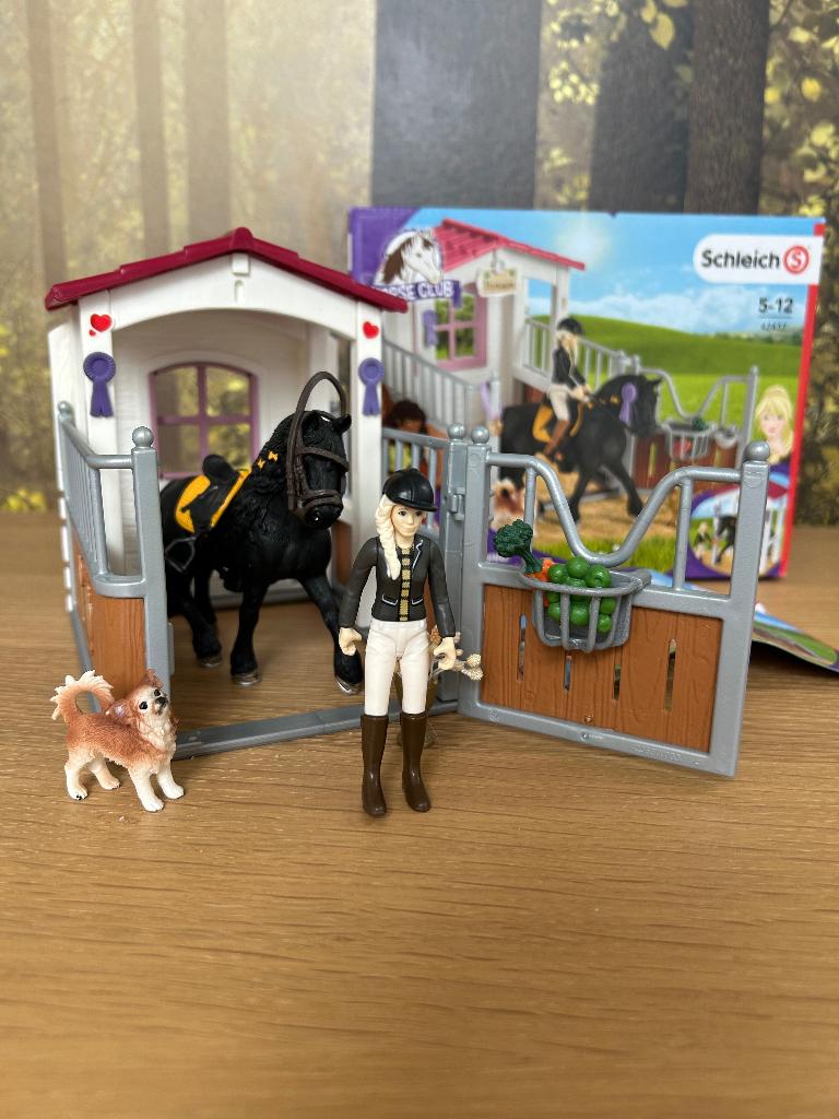 Schleich paard en stal in originele doos, Ophalen of Verzenden, Zo goed als nieuw