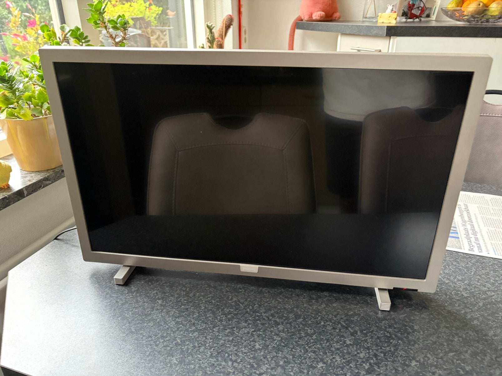 Gratis defecte Philips led tv 60 cm (24 inch), Ophalen, Philips, LED, 50 Hz
