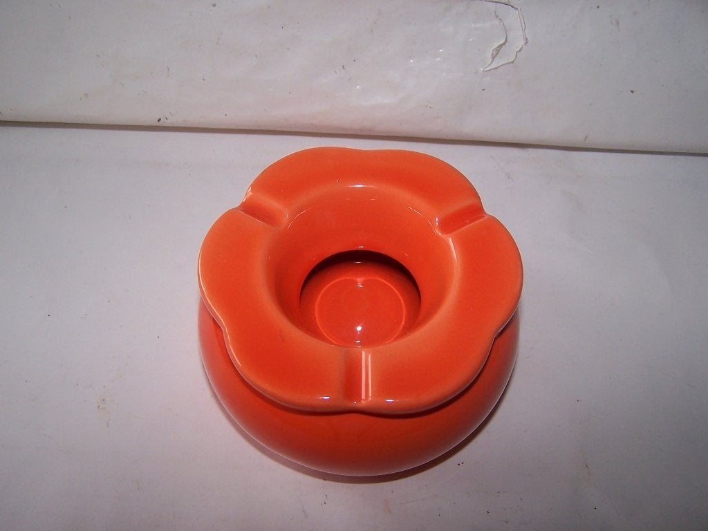 Vintage asbak - kleur oranje. Zie foto's., Ophalen of Verzenden, Zo goed als nieuw, Asbak