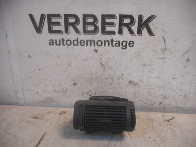DASHBOARD LUCHTROOSTER RECHTS Opel Astra F (53B) (90360117), Bahnhofsplatz 65423 Rüsselsheim am Main, DE, Gebruikt, Opel, Opel Automobile GmbH