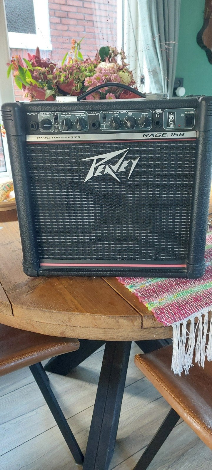 PEAVEY Rage 158 basversterker., Ophalen, Zo goed als nieuw, Minder dan 50 watt