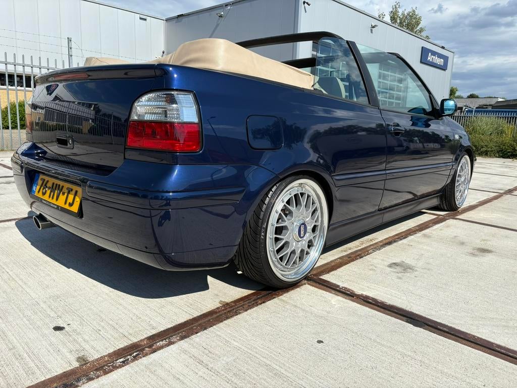Volkswagen Golf 2.0 Cabriolet 85KW 2002 Blauw, Beige, 4 cilinders, 1200 kg, Handgeschakeld