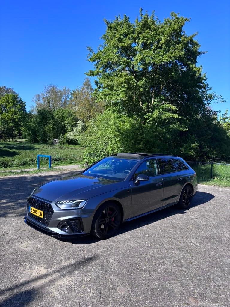 Audi A4 2.0 TDI 190pk S Tronic 2020 Grijs, Automaat, Zwart, A4, Leder
