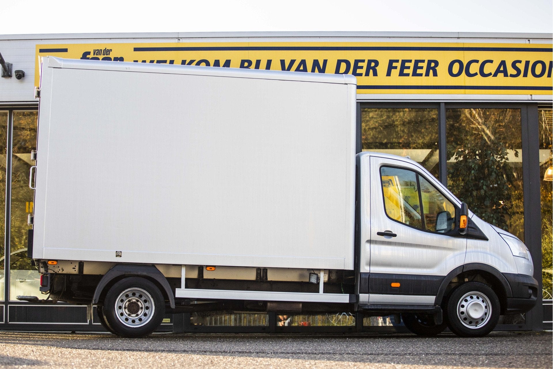Ford Transit 350 2.0 TDCI L4H1 Trend EX.BTW Gesloten laadbak, Achterwielaandrijving, Euro 6, 4 cilinders, 2585 kg