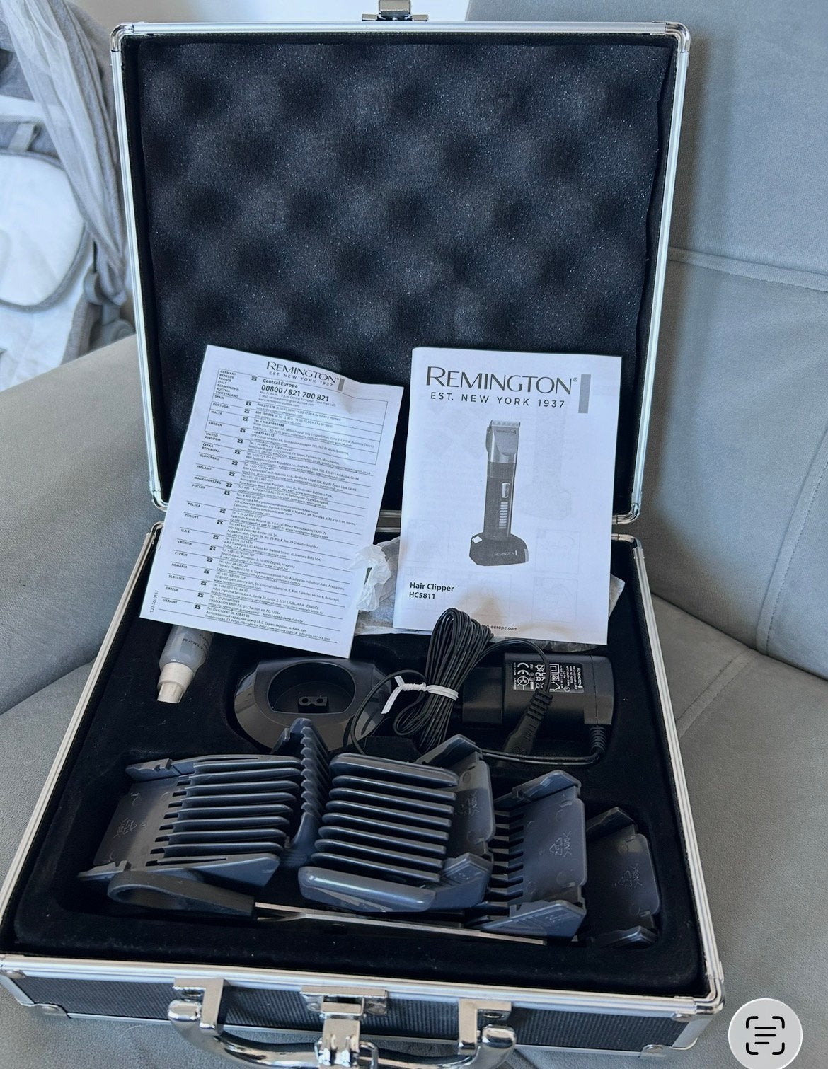 Remington Hair Clipper 5811, Ophalen, Zo goed als nieuw, Haarverzorging