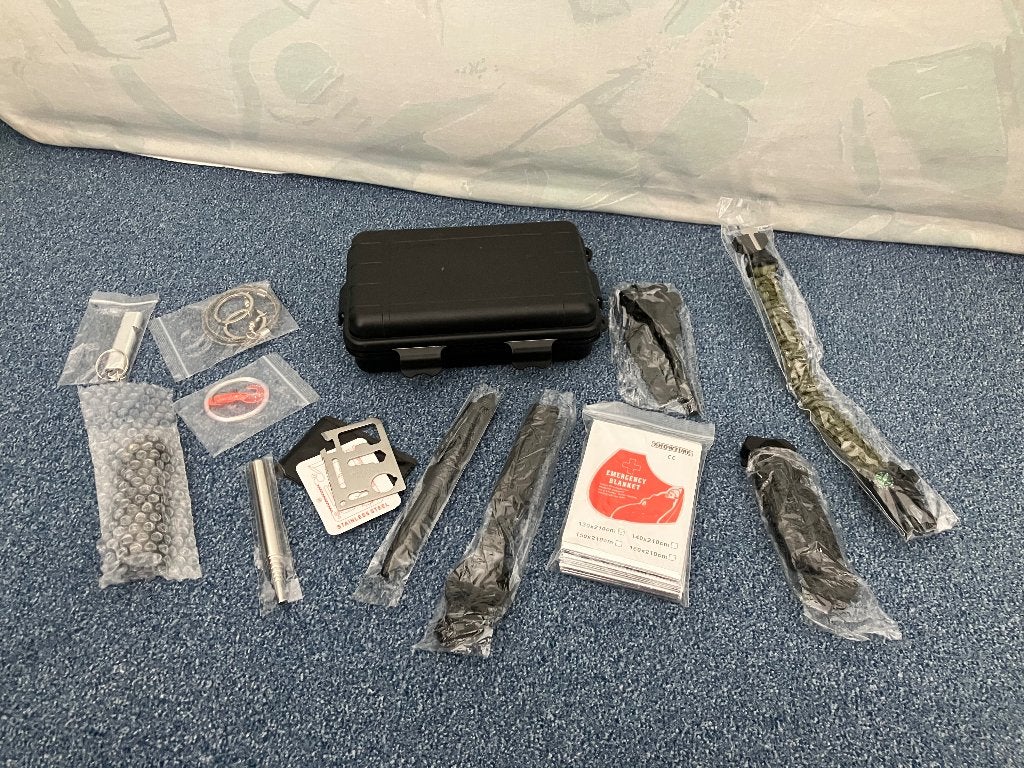SURVIVAL  KIT, Ophalen of Verzenden, Nieuw