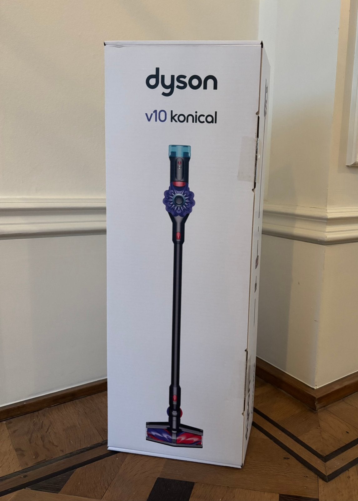 Dyson V10 Konical – Nieuw in doos, Witgoed en Apparatuur, Stofzuigers, Geschikt voor tapijt, Nieuw, Ophalen of Verzenden, Dyson