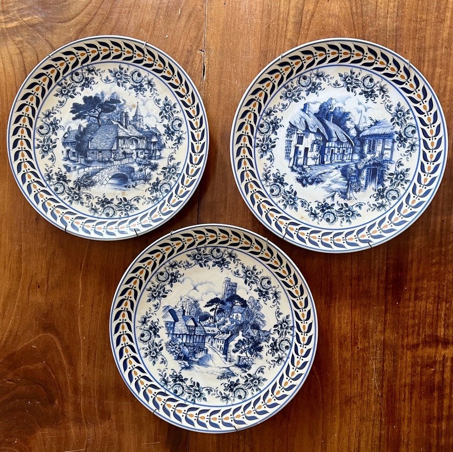 Drie porselein sierborden, Ophalen of Verzenden