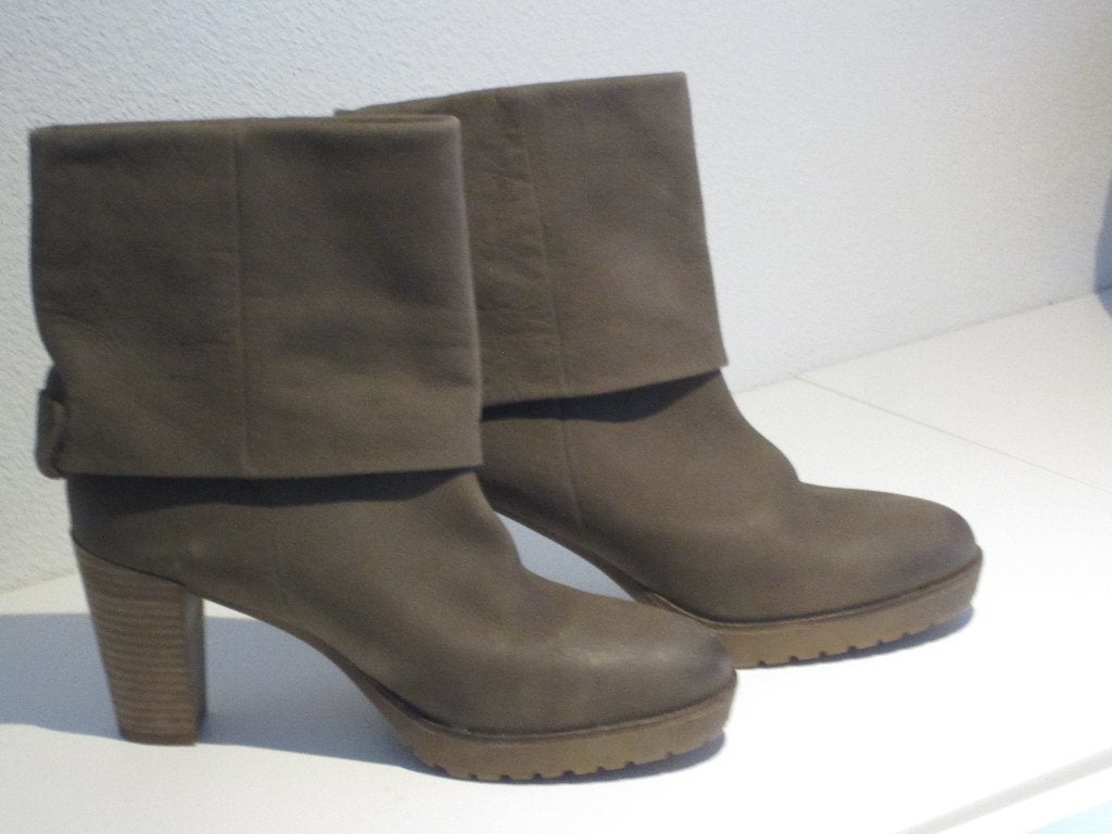walk in the park boots laarzen 39, Kleding | Dames, Schoenen, Verzenden, Zo goed als nieuw, Zwart, Hoge laarzen