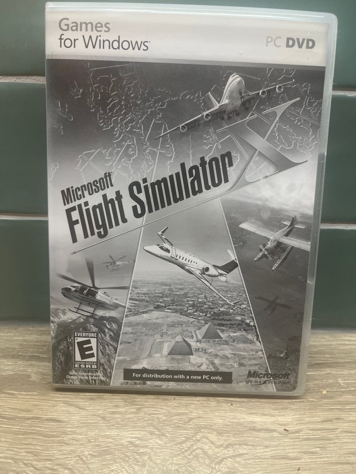 Microsoft Flight Simulator X - PC DVD - Vliegsimulator, Spelcomputers en Games, Online, 1 speler, Ophalen of Verzenden, Zo goed als nieuw