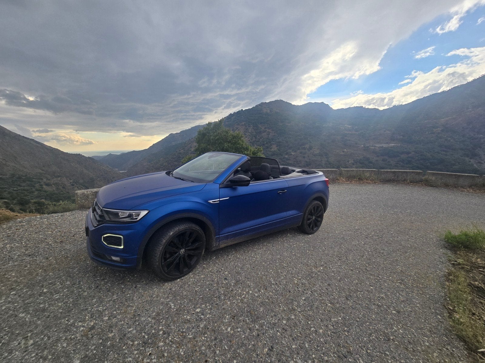 Volkswagen T-Roc 1.5 TSI 150pk 7-DSG 2021 Blauw, 1498 cc, 4 cilinders, 1438 kg, Particulier
