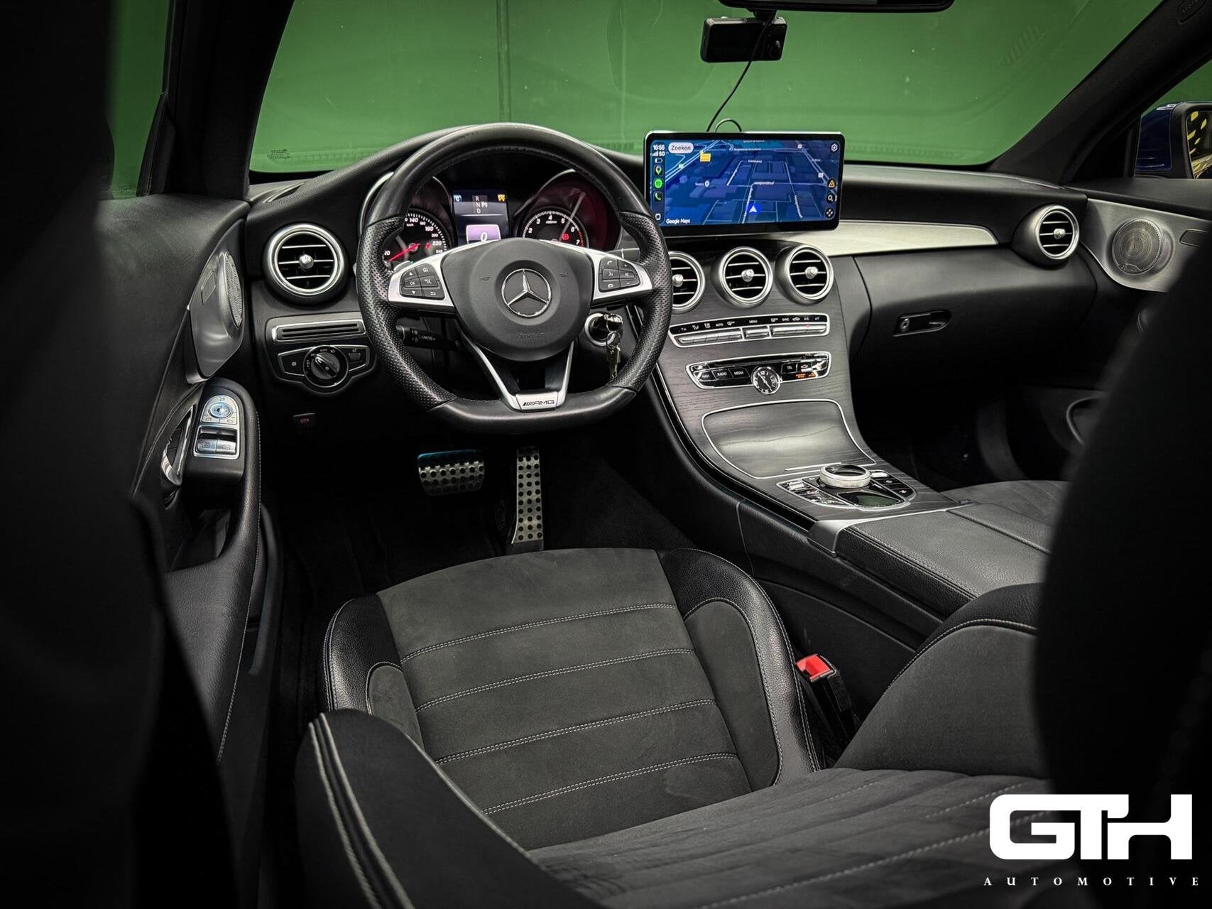 Mercedes C-klasse Coupé 200 AMG | C43 | Camera | Pano | 20', Automaat, Achterwielaandrijving, 1800 kg, 4 cilinders