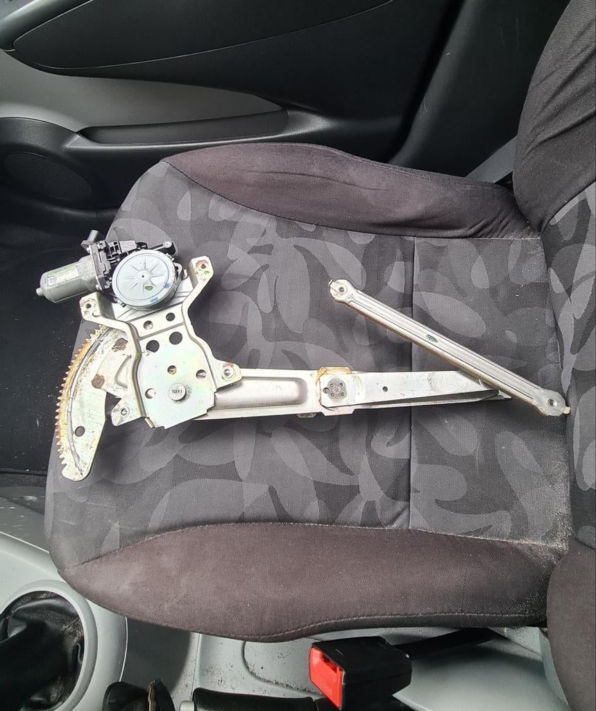 Raammechaniek met motor (Suzuki Alto 2010), Auto-onderdelen, Ruiten en Toebehoren, Ophalen of Verzenden, Suzuki