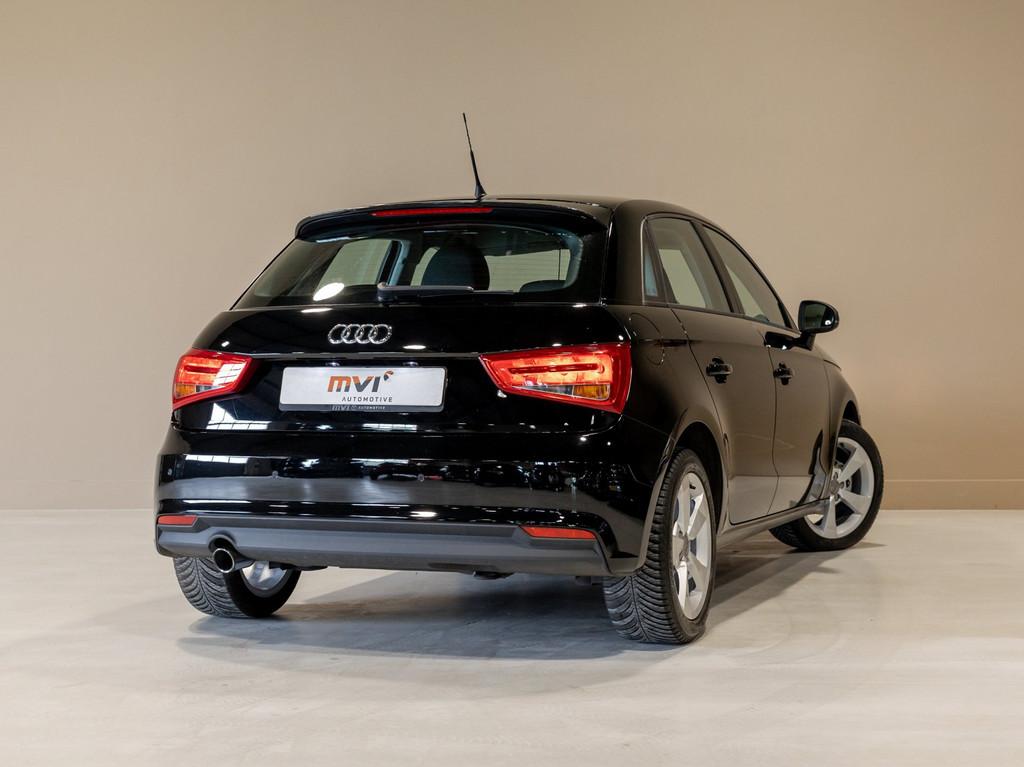 Audi A1 Sportback 1.0 TFSI Pro Line / 95pk / Stoelverwarming, Auto's, Met garantie (alle), 4 stoelen, Leder en Stof, Bedrijf