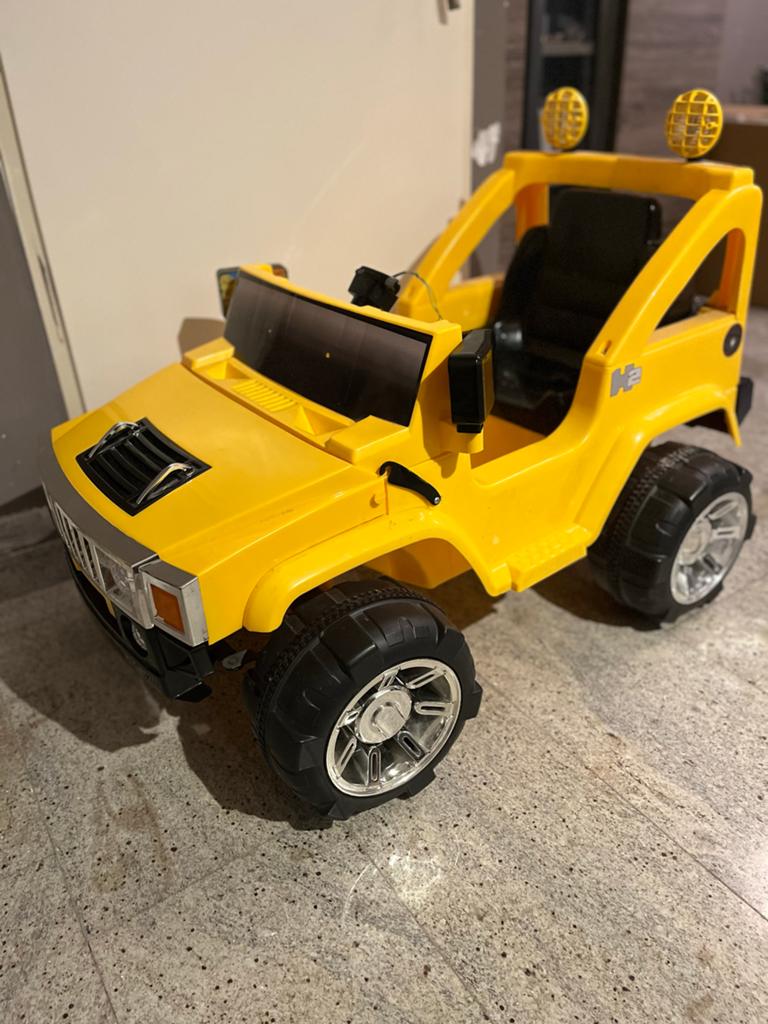 Gele HANMA H0008 elektrische kinderauto, Ophalen, Gebruikt