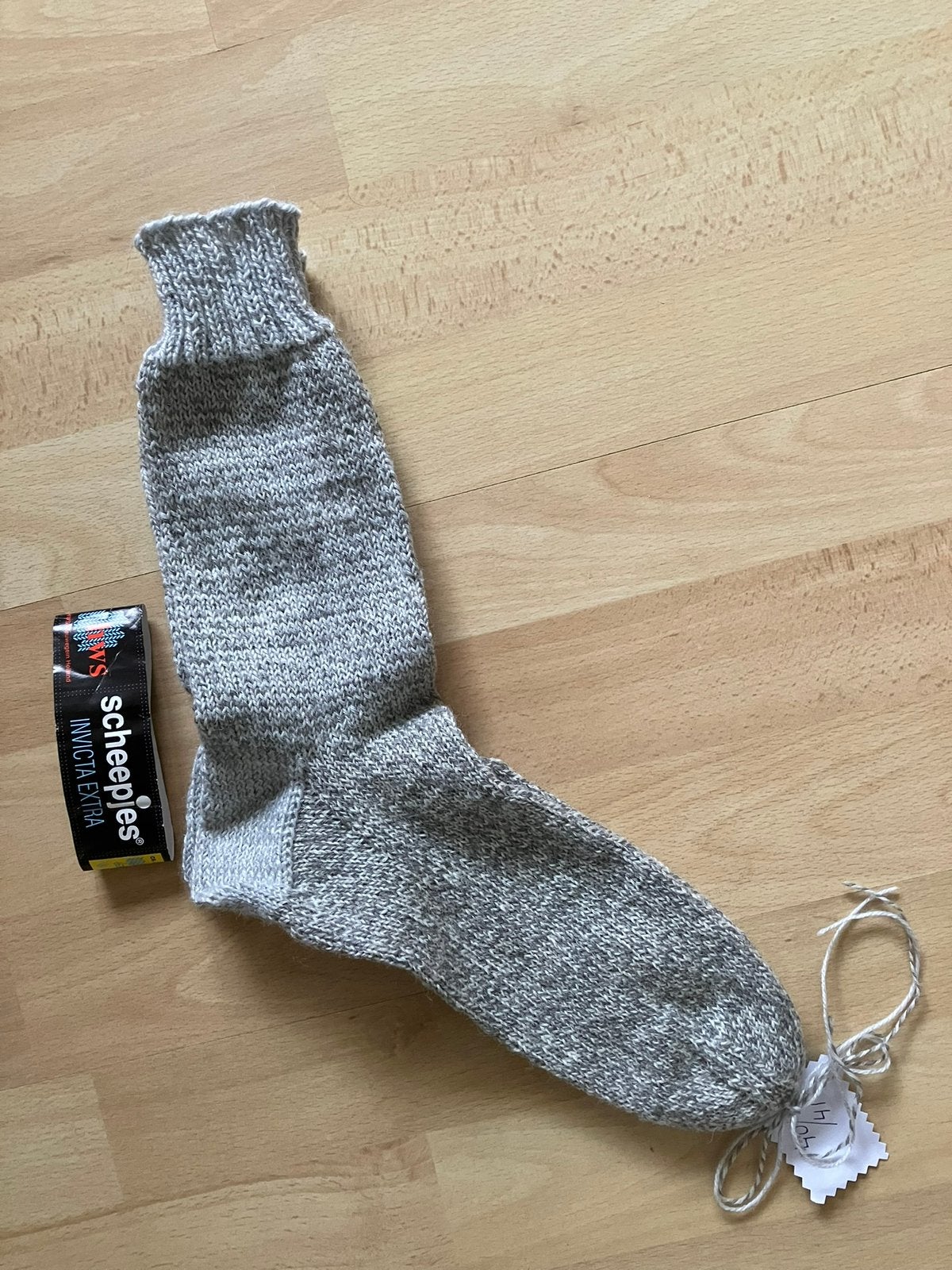 Handgebreide grijze wollen sokken mt 40/41 nieuw, Sokken en Kniesokken, Nieuw, Ophalen of Verzenden, Maat 39 t/m 42