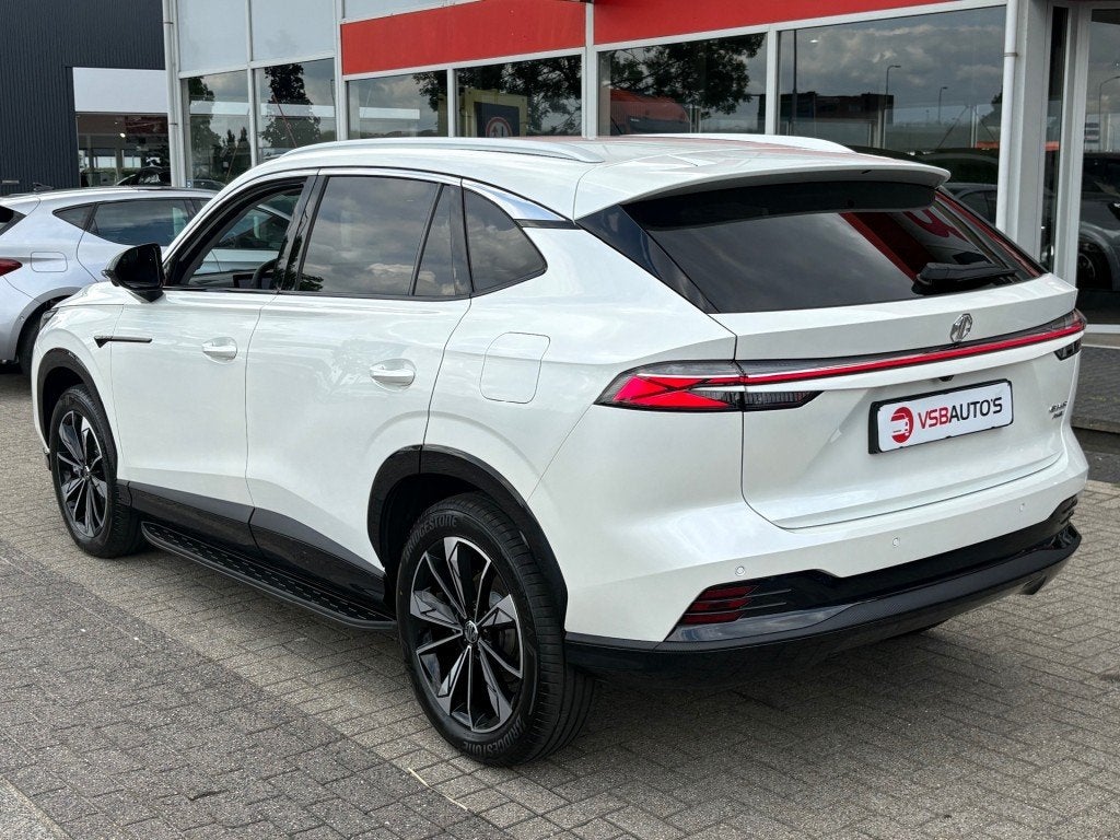 Mg EHS 1.5 PHEV LUXURY 272PK AUT. NAVI CARPLAY 360CAMERA AIR, Automaat, Gebruikt, Huisgarantie, Met garantie (alle)