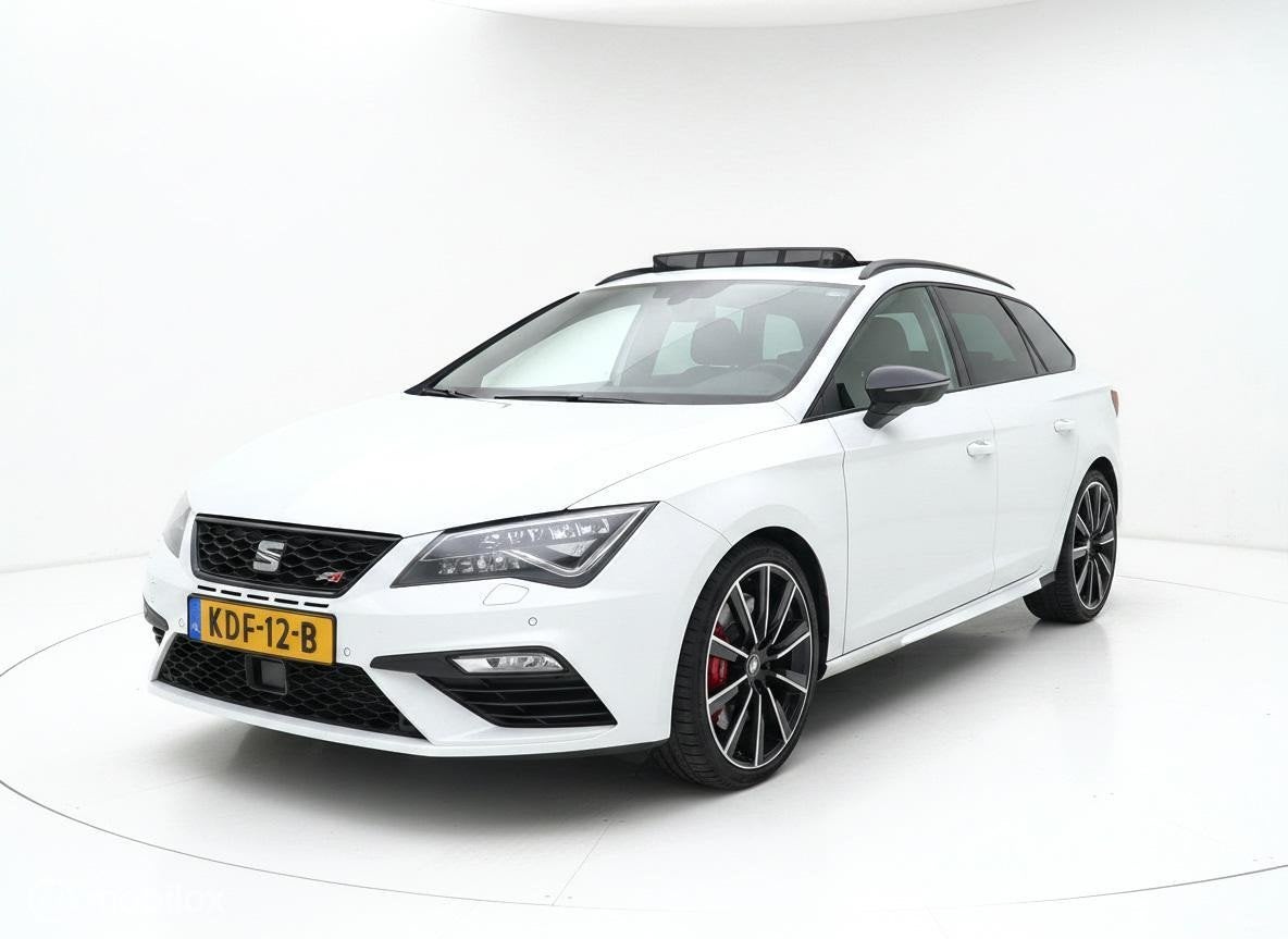 Seat Leon ST 2.0 TSI CUPRA 300 |PANO|CARPLAY|Brembo|Dealer o, Auto's, Dealer onderhouden, 15 km/l, Gebruikt, 4 cilinders